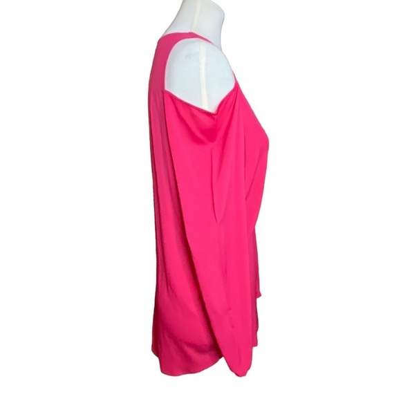 LiKE NEW! Chico’s Hot Pink Cold Shoulder - Picture 2 of 5